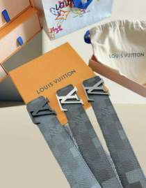 Picture of Louis Vuitton Belts _SKUfw188200787fw